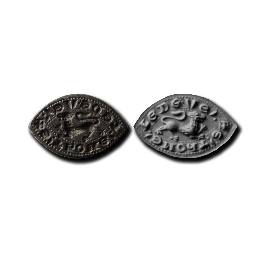 Medieval Bronze Vesica-Shaped Seal Matrix of Thomas Le Deve
