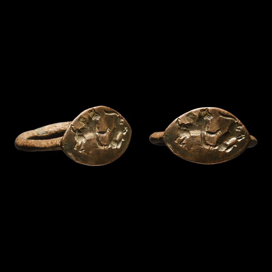 Parthian Bronze Ring with Attacking Gryphon