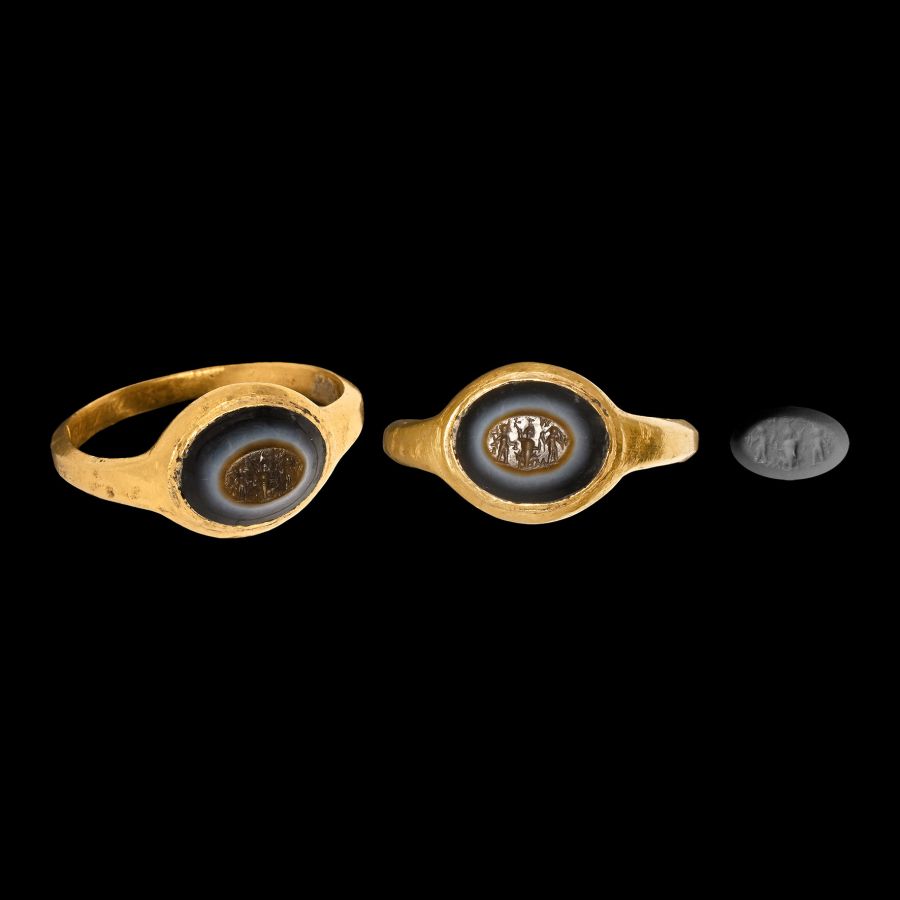 Roman Gold Ring with Sardonyx Gemstone