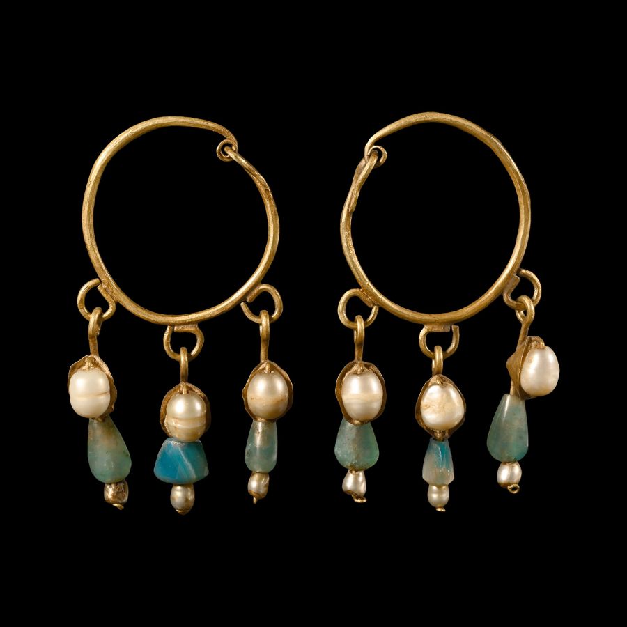 Hellenistic Gold Earrings with Beads and Pearls