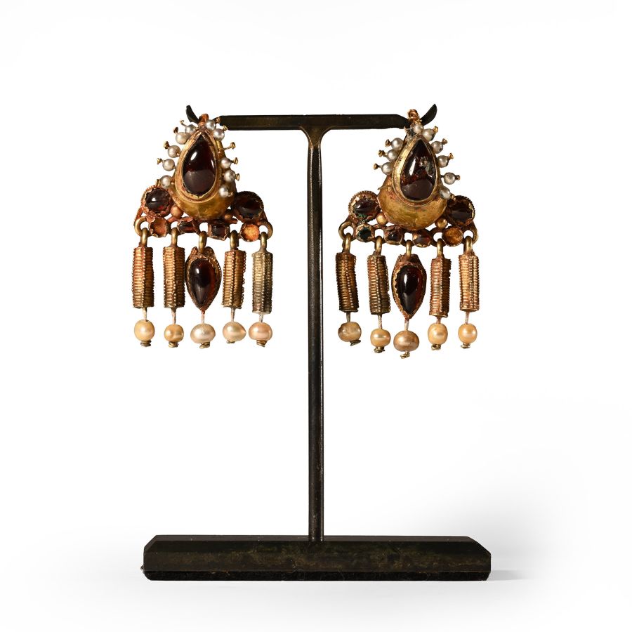 Hellenistic Gold Earring Pair