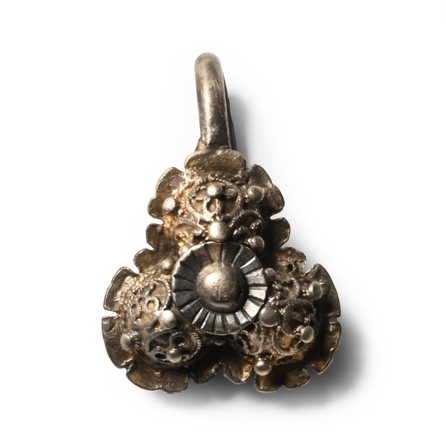 'The Ryedale' Tudor Silver-Gilt Trefoil Clothes Fastener