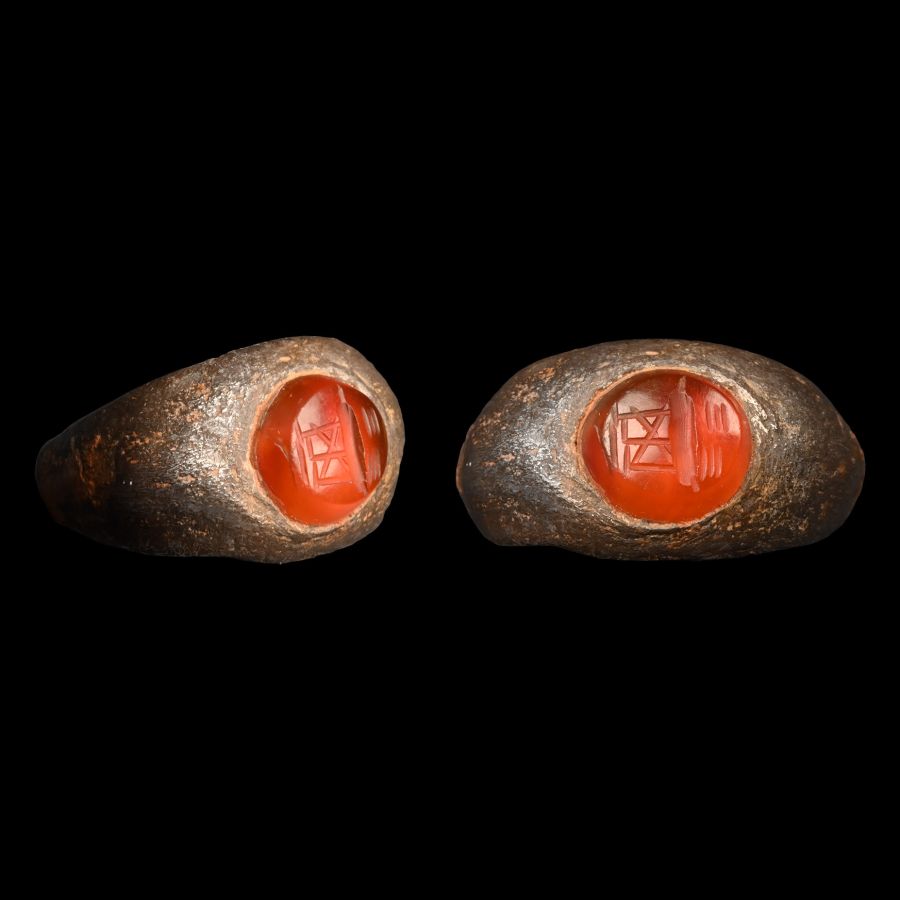 Roman Silver Ring with Carnelian Gemstone