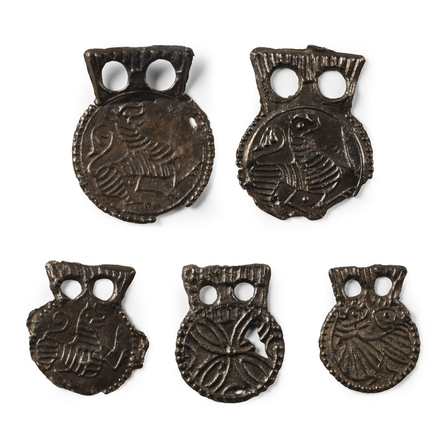 Medieval 'Thames' Decorated Spangle Group