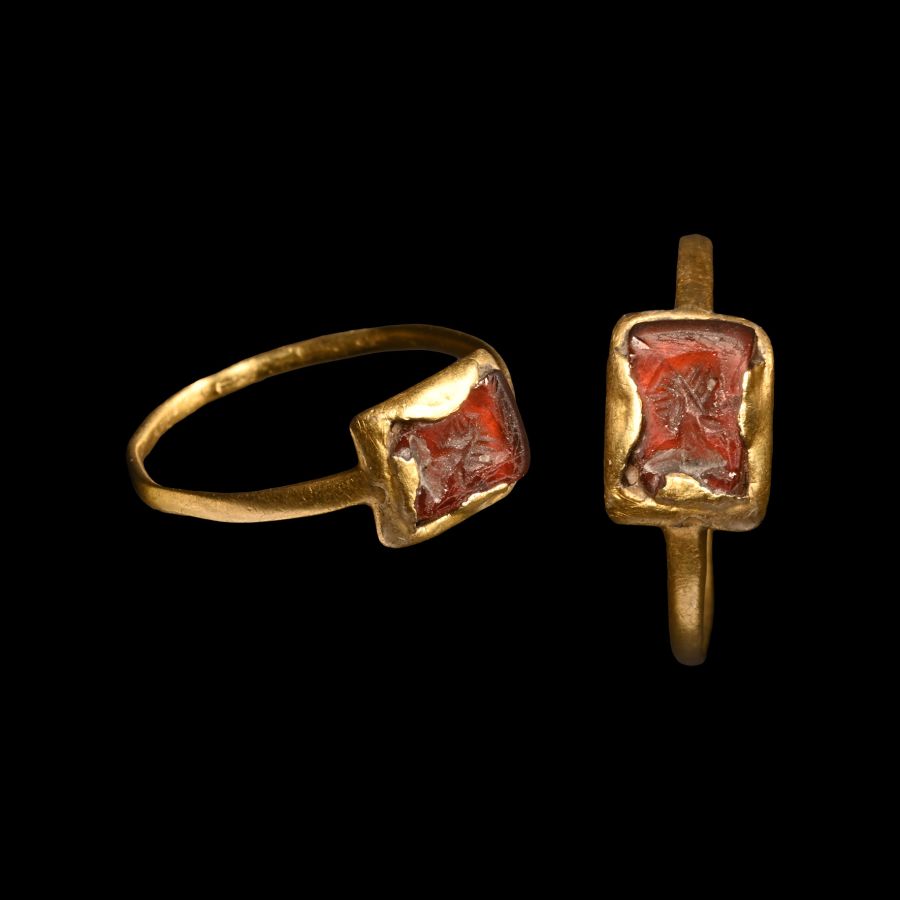 Roman Gold Ring with Portrait Gemstone