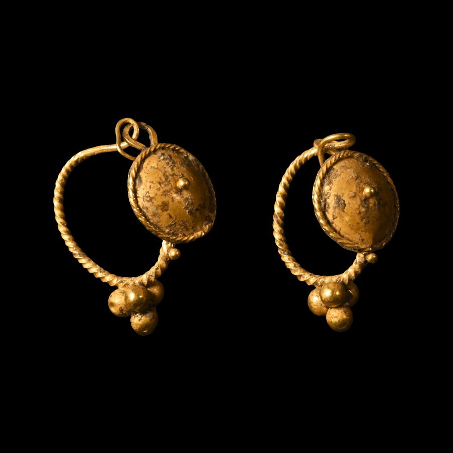 Roman Gold Earring Pair with Bosses