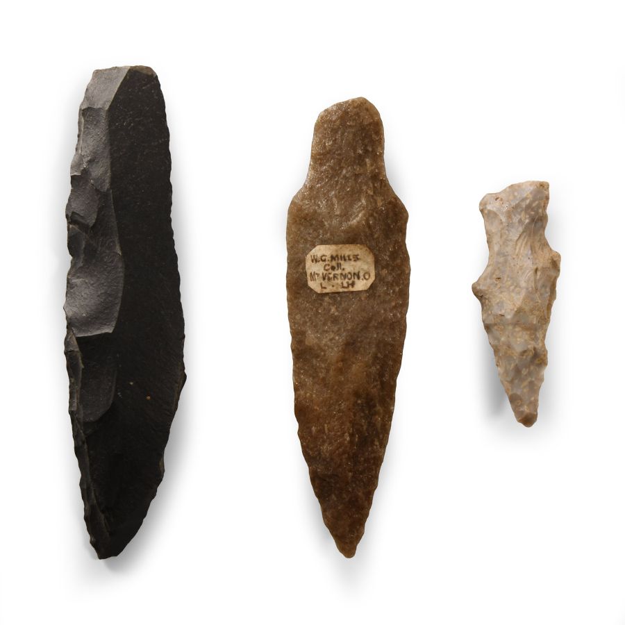North American 'Mount Vernono' Arrowhead and Knife Group
