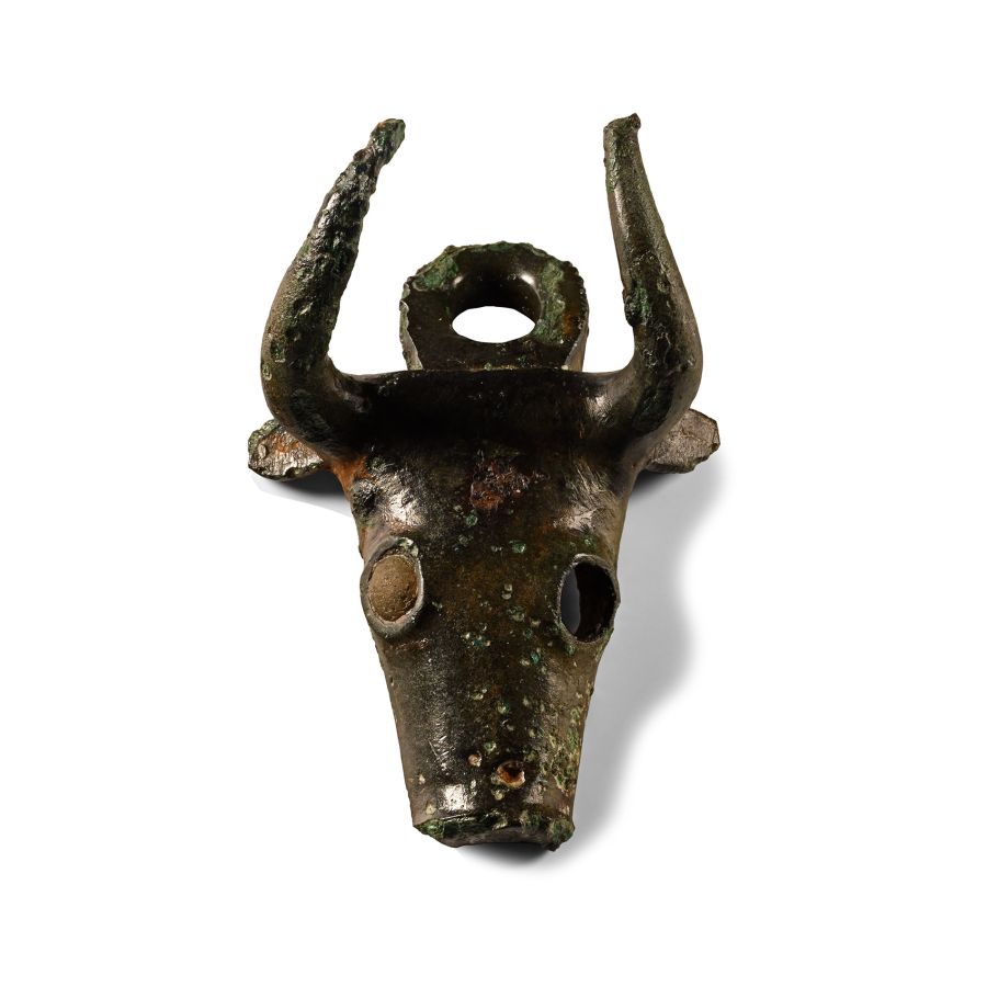 'The Kilburn' Iron Age Celtic Bovine Bowl Mount