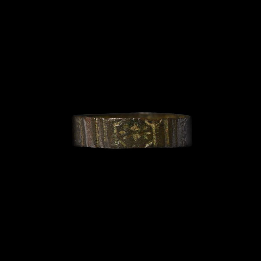 Tudor Period Bronze Decorated Ring