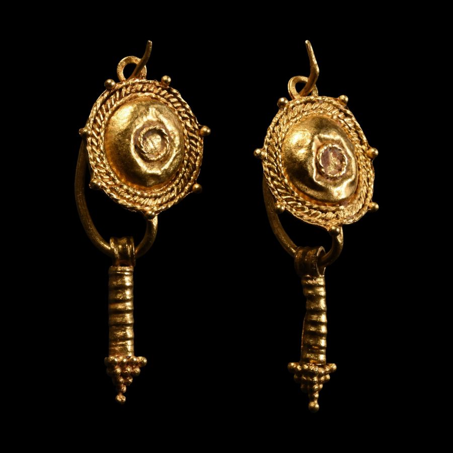 Roman Gold Earrings with Pillar Drops