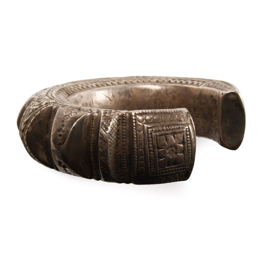 Silver Decorated Bracelet