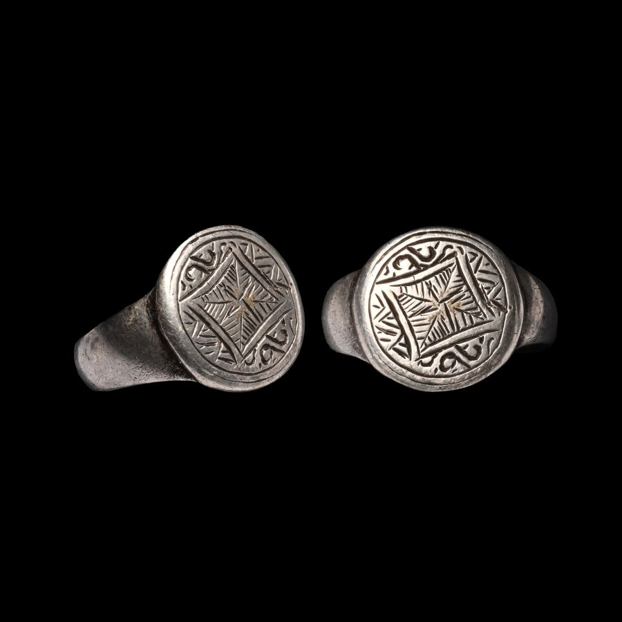 Medieval Period Decorated Silver Signet Ring