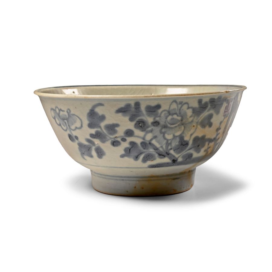 Large Tek Sing Shipwreck Blue and White Bowl