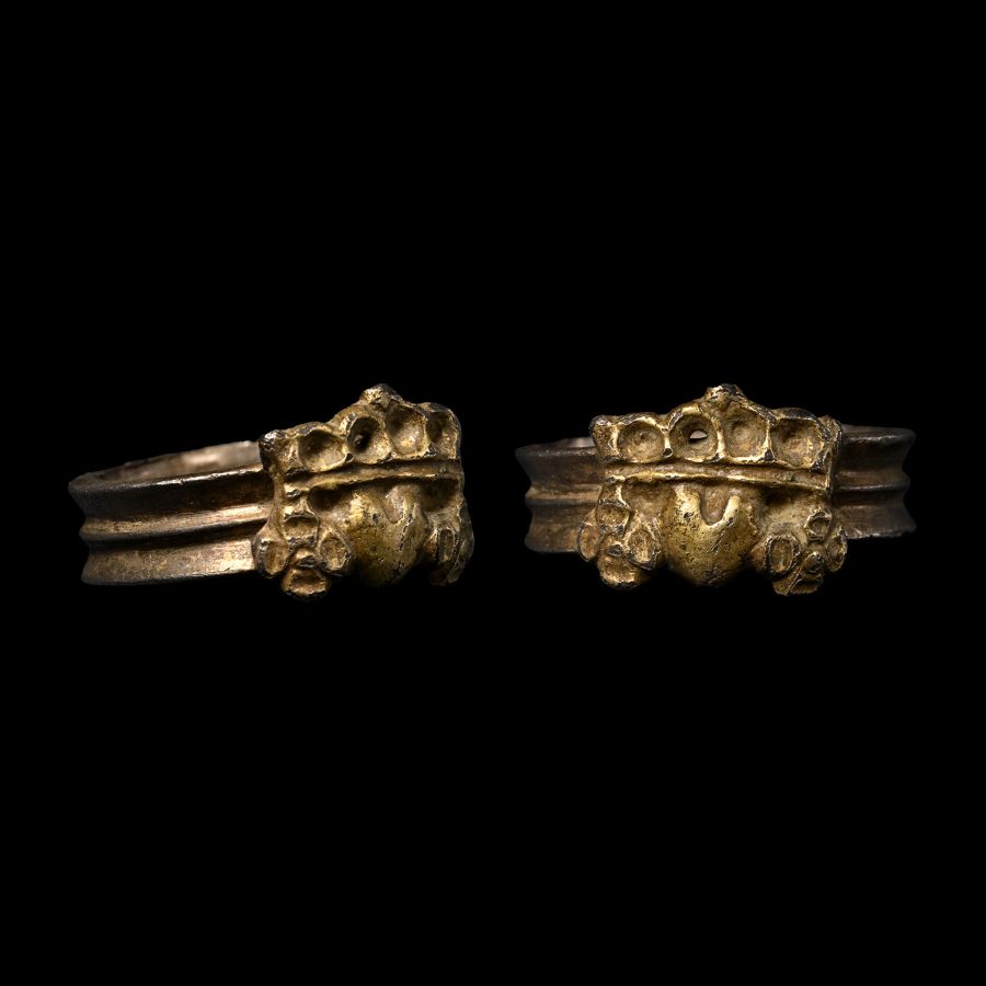 Medieval Silver-Gilt Claddagh Style Ring