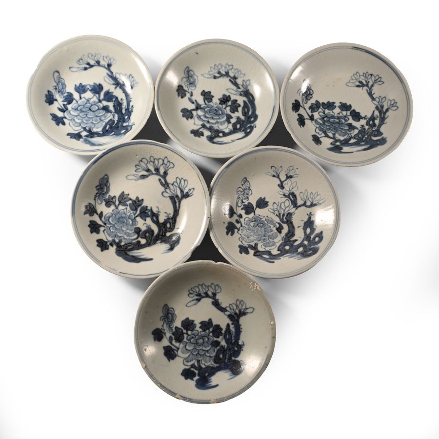 Tek Sing Treasure Shipwreck Glazed Blue and White Dish Set