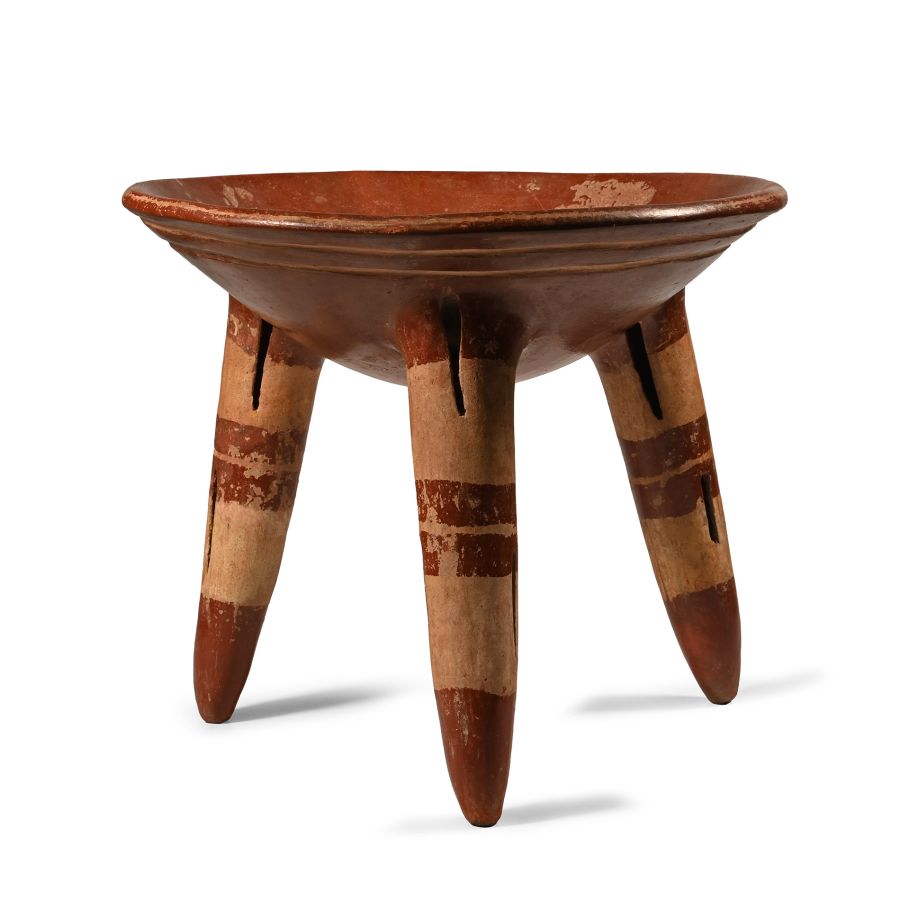 Large Pre Columbian Chupicuaro Rattle-Legged Tripod Bowl