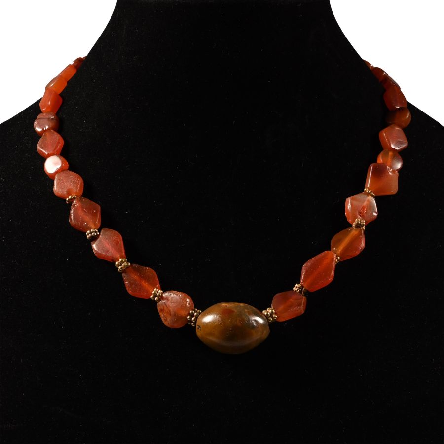 Western Asiatic Gold and Carnelian Bead Necklace