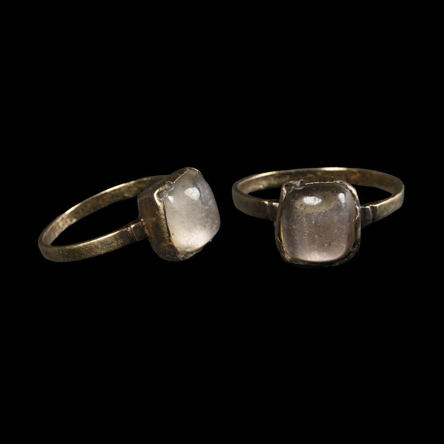 Tudor Gold Ring with Rock Crystal Cabochon.