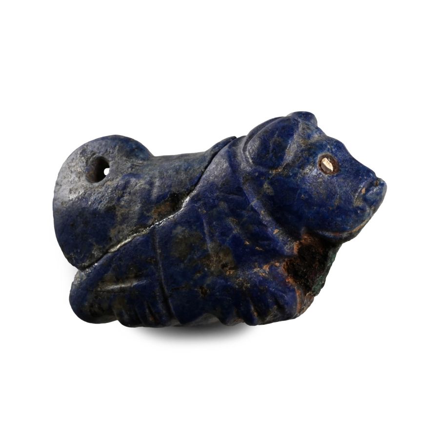 Bactrian Lapis Lazuli Recumbent Bull with Inlaid Eyes