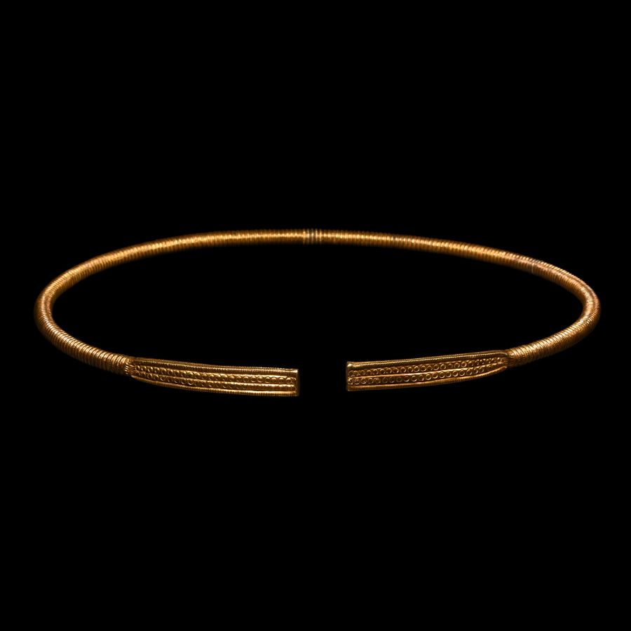 Scythian Gold Clad Ribbed Torc with Decorated Terminals