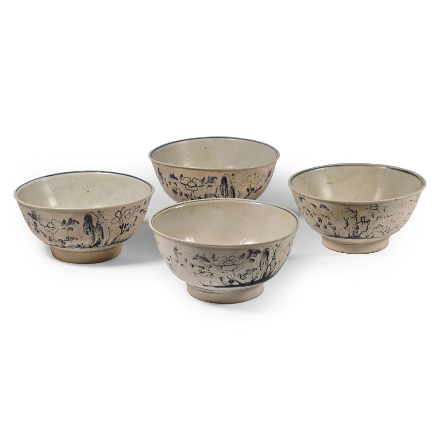 Tek Sing Treasure Shipwreck Glazed Pale Blue Bowl Set