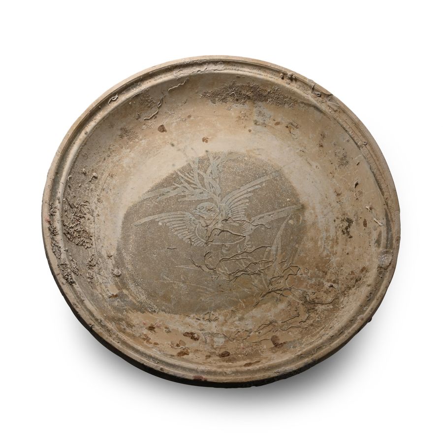Large Sea Encrusted Hoi An Cargo Shipwreck Glazed Plate with Bird