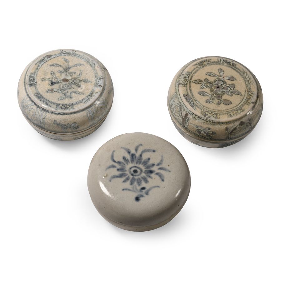 Hoi An Cargo Shipwreck Glazed Blue and White Lidded Box Collection