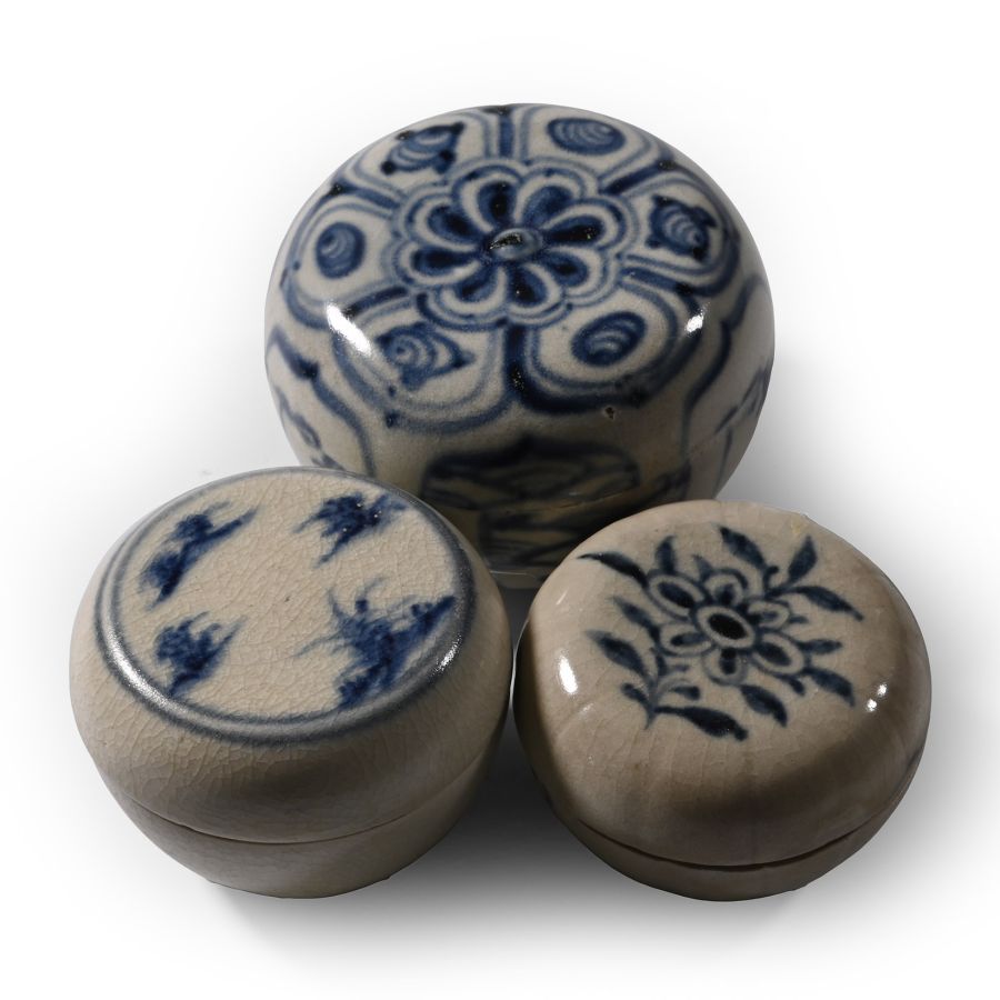Hoi An Cargo Shipwreck Glazed Blue and White Lidded Box Collection