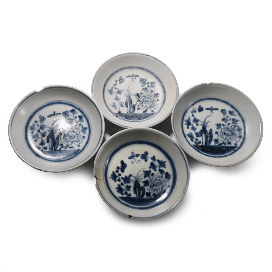 Tek Sing Treasure Shipwreck Glazed Blue and White Plate Set