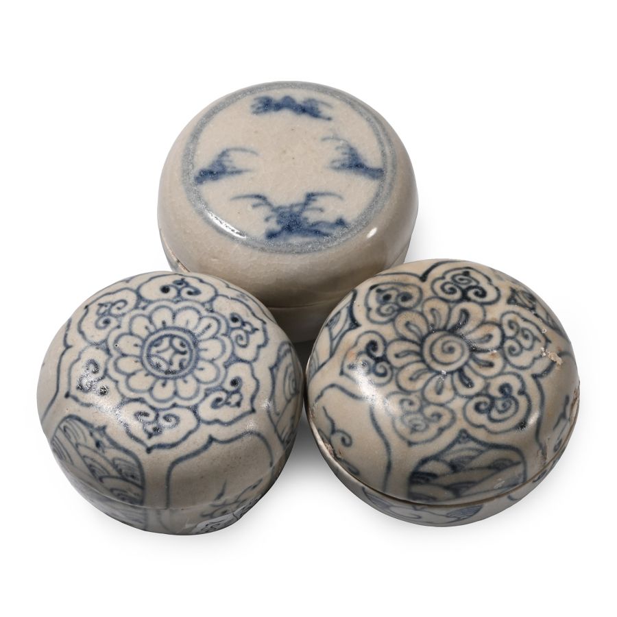 Hoi An Cargo Shipwreck Glazed Blue and White Lidded Box Collection