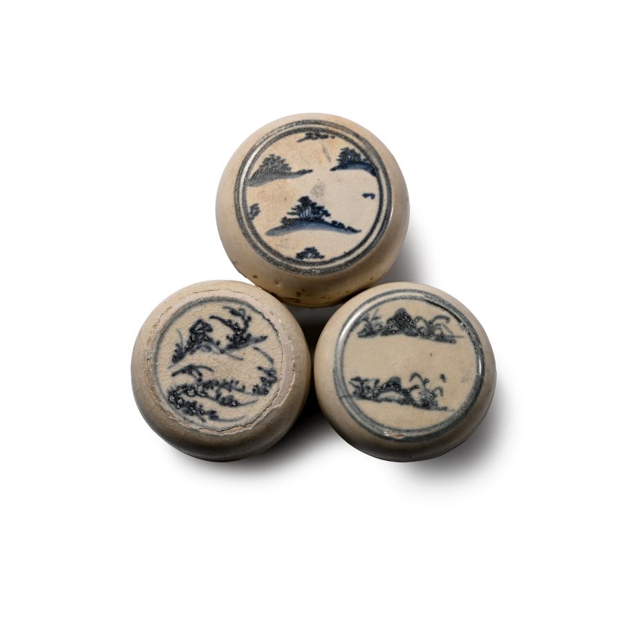 Hoi An Cargo Shipwreck Glazed Blue and White Lidded Box Collection