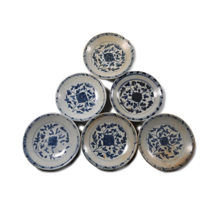Tek Sing Treasure Shipwreck Glazed Blue and White Plate Set