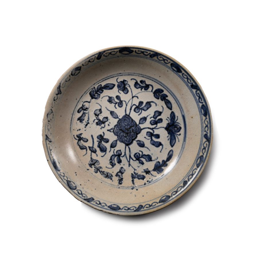 Tek Sing Treasure Shipwreck Glazed Blue and White Plate