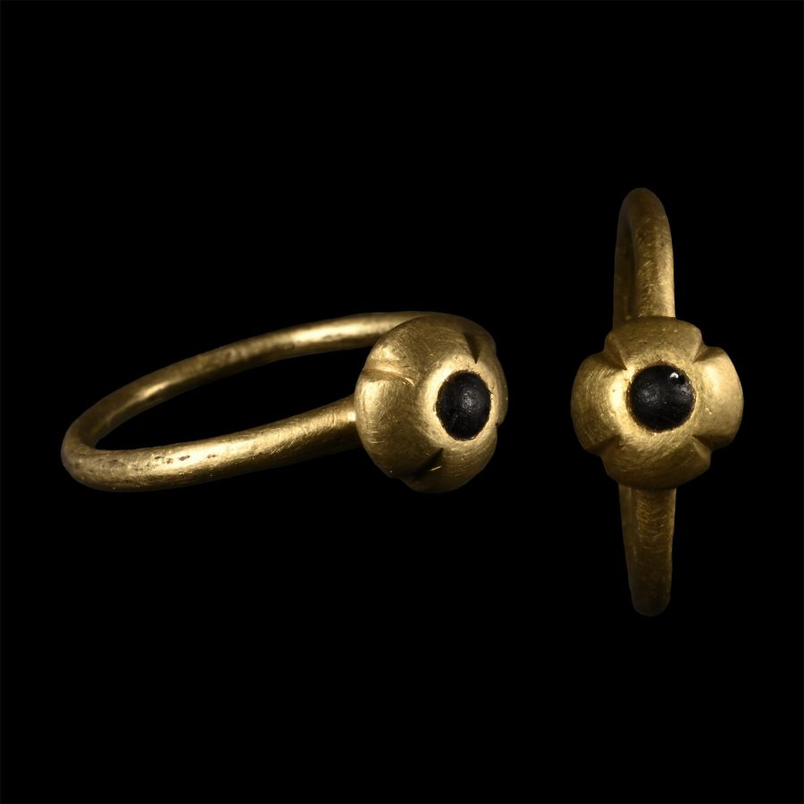 Medieval Gold Ring with Cabochon