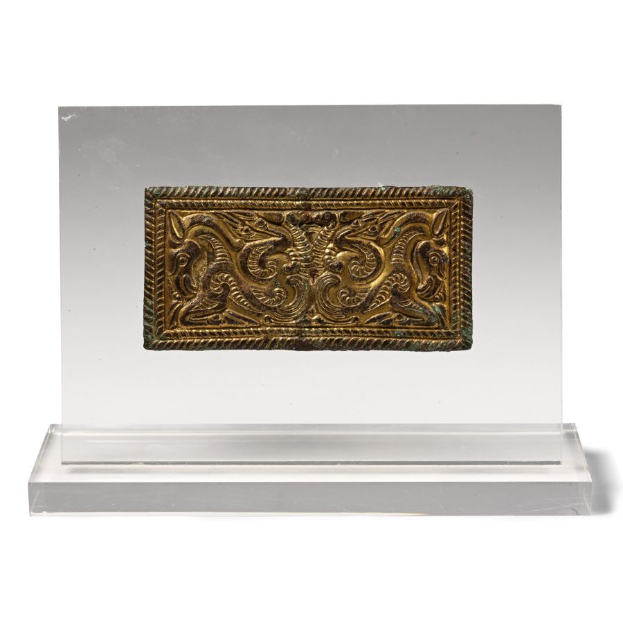 Ordos Gilt Bronze Belt Buckle with Gryphons