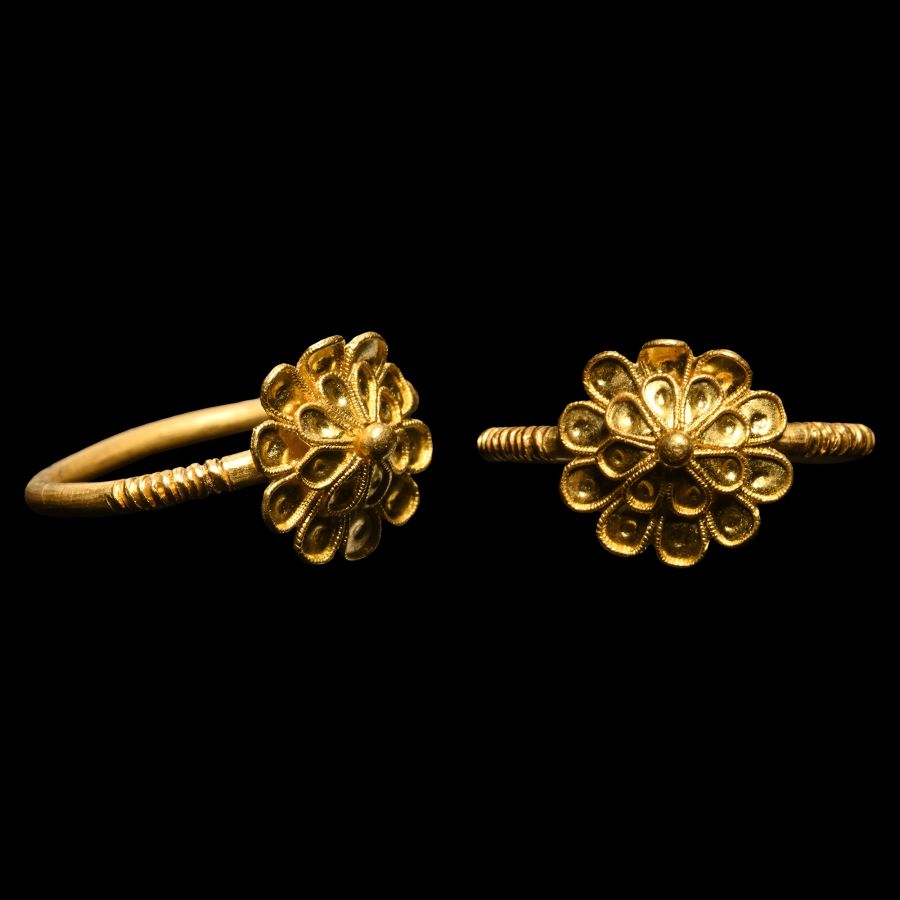 Greek Gold Ring with Flower