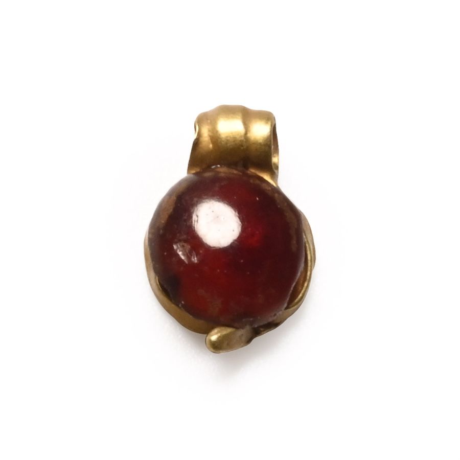 Roman Gold and Garnet Pendant