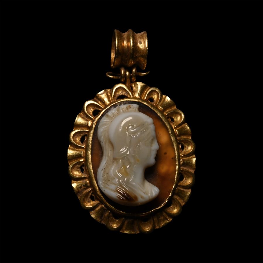 Roman Gold Pendant with Minerva Cameo