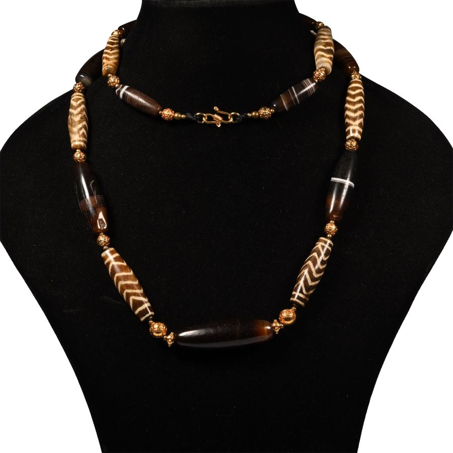 Banded Agate and Glass Bead Necklace