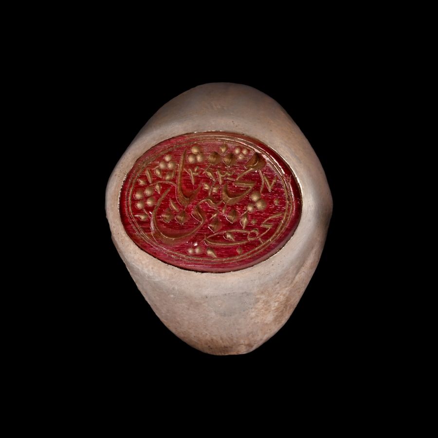 Large Western Asiatic Silver-Coloured Metal Ring with Calligraphic Gemstone