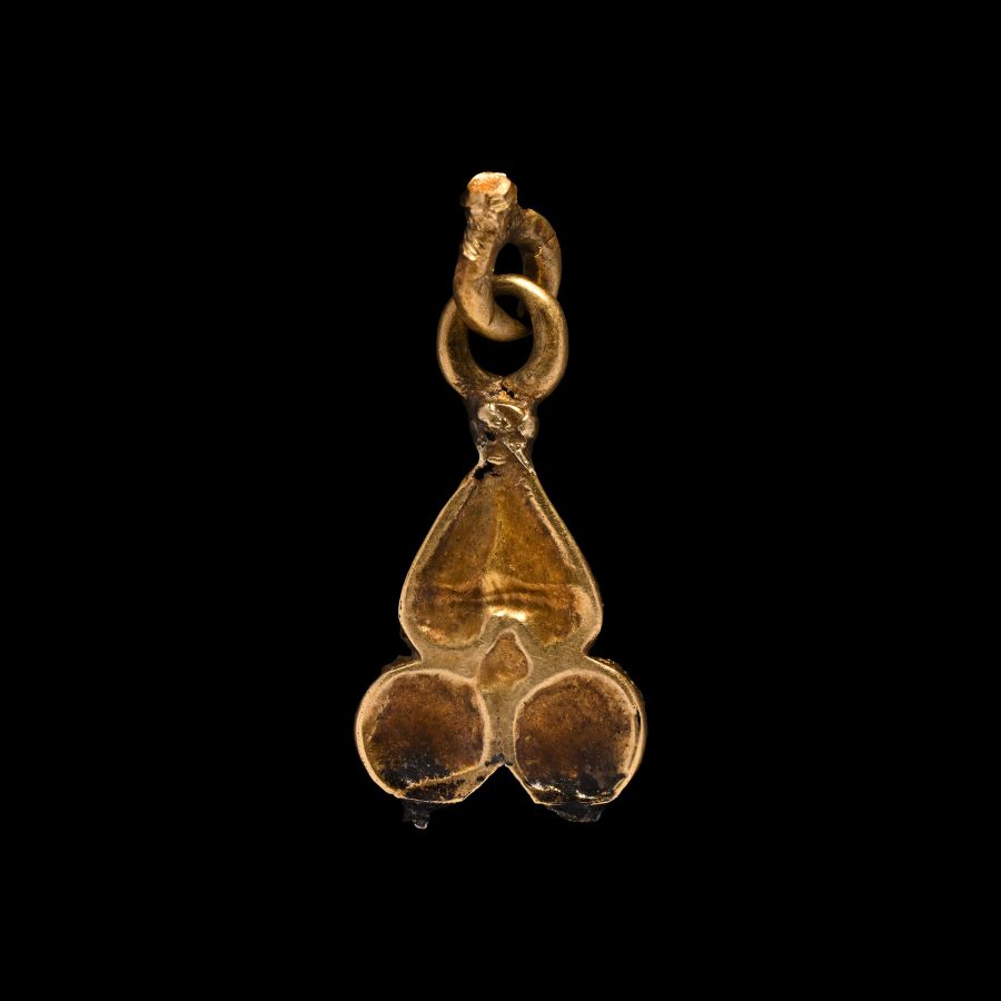Medieval Gold 'Cherry' Pendant