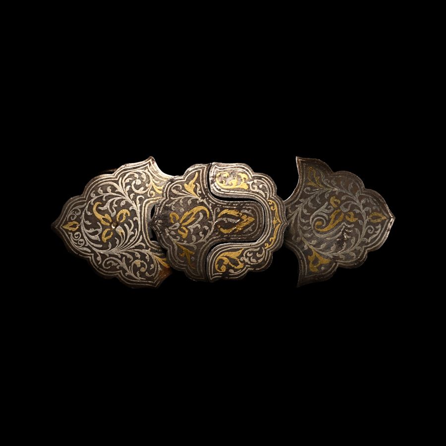 Mughal Inlaid Iron Sword Belt Buckle