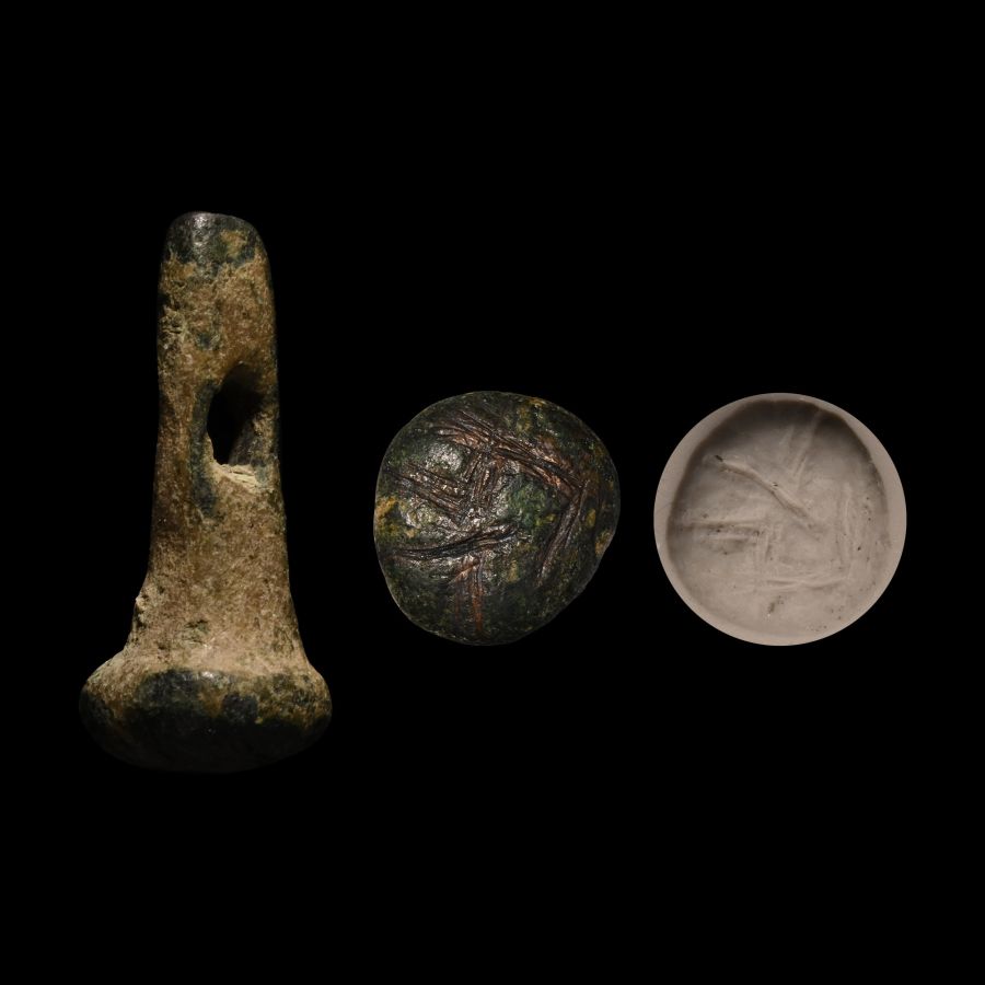 Phoenician Bronze Stamp Seal