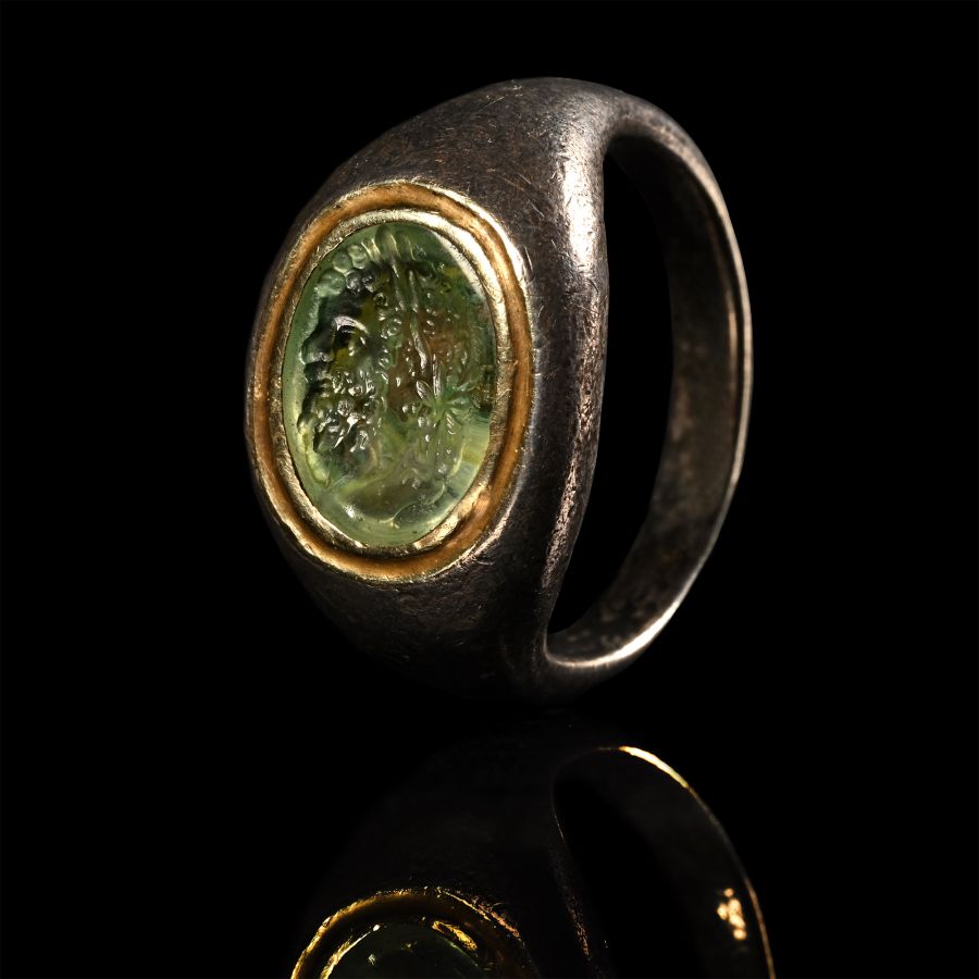 Roman Aquamarine Gemstone with Portrait of Emperor Septimius Severus in Silver and Gold Ring