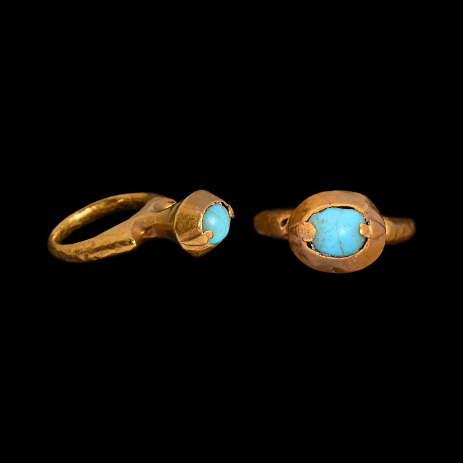 Western Asiatic Gold Ring in Traditional Form