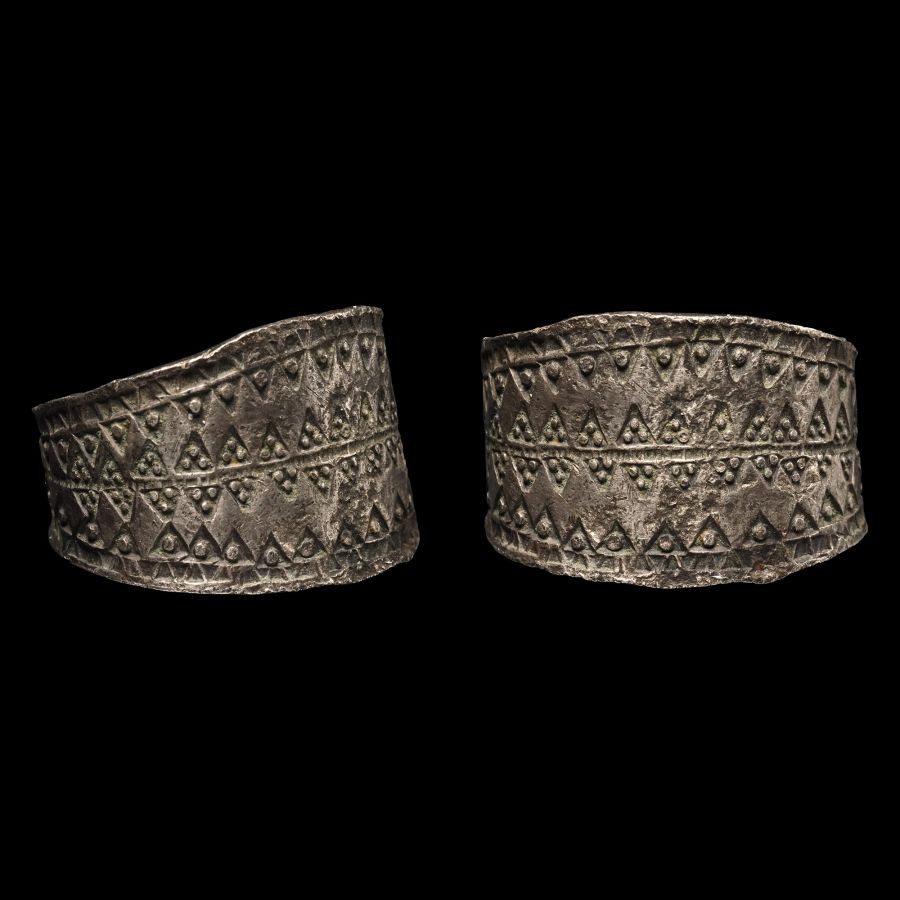 Scandinavian Viking Silver Ring with Stamped Decoration