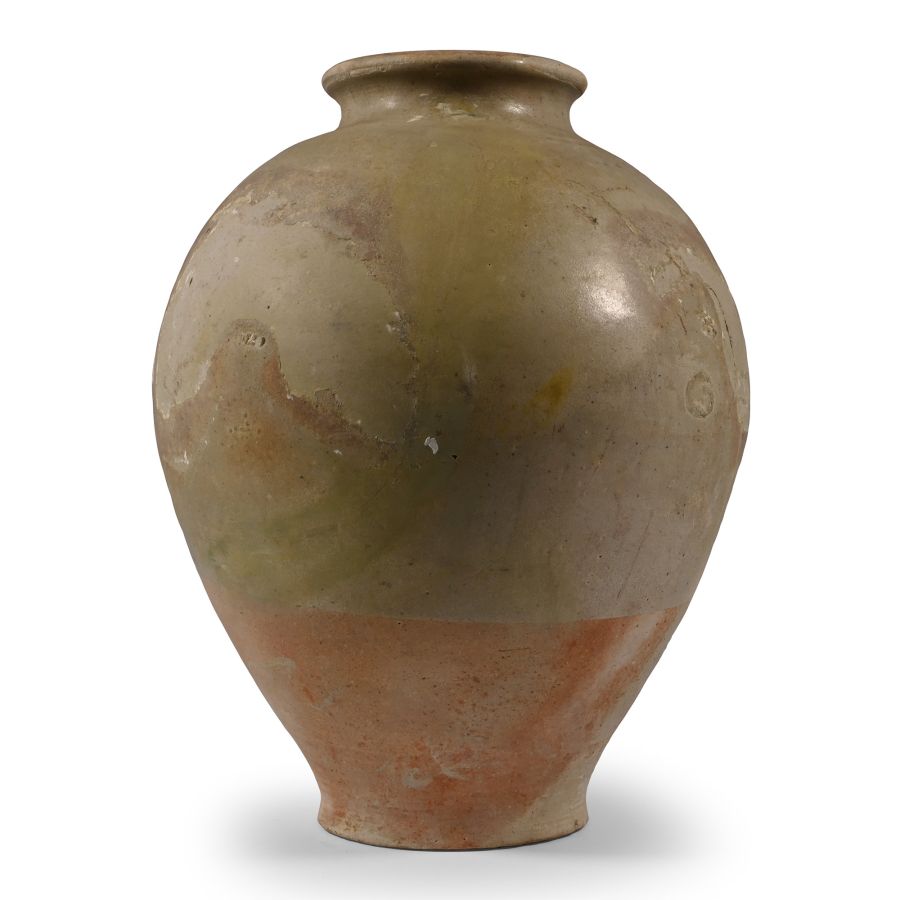Chinese Tang White Ware Jar