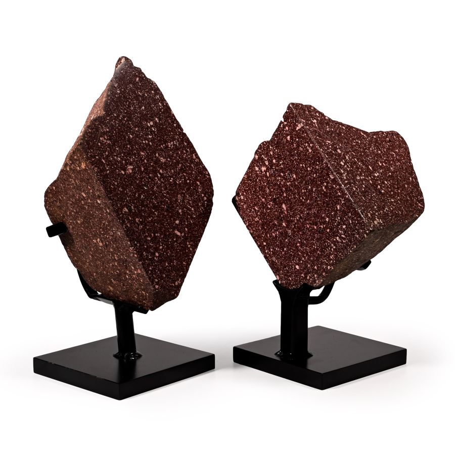 Late Roman Imperial Porphyry Fragments