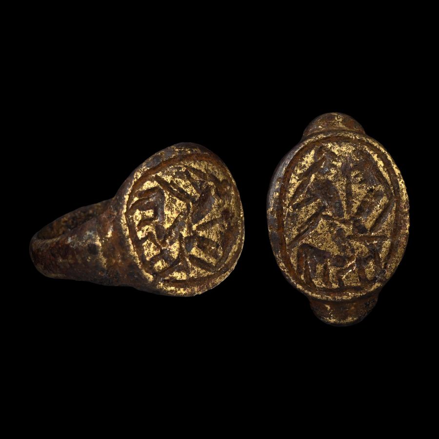 Parthian Bronze Ring with Courtship Scene