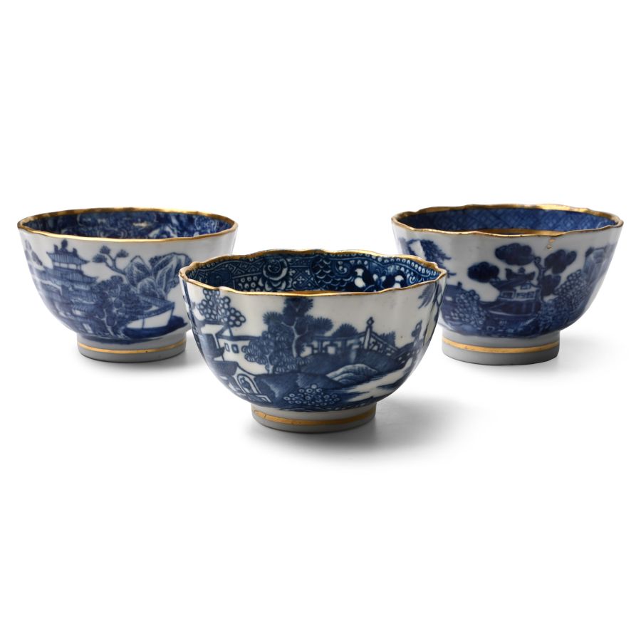 Chinese Gilt Blue and White Painted Porcelain Cup Group